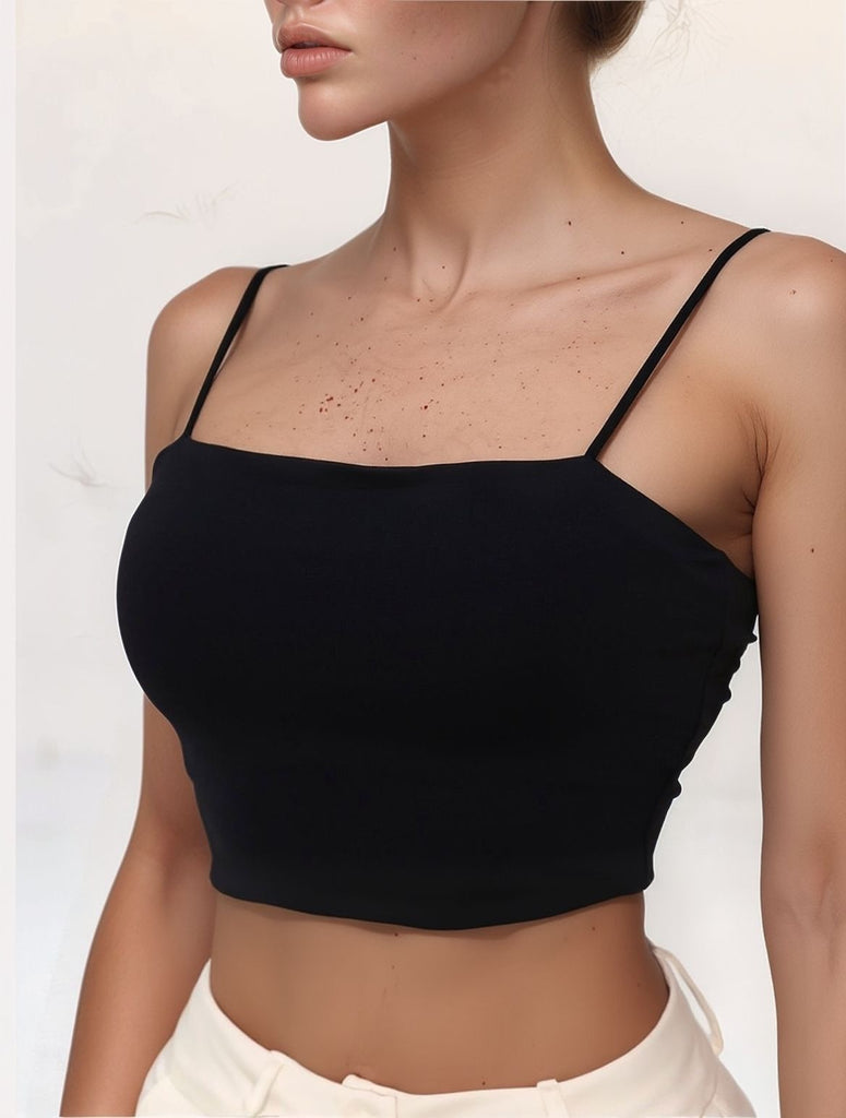 Gamine Cami Top – seamless crop top in black with thin straps, slim-fitted silhouette